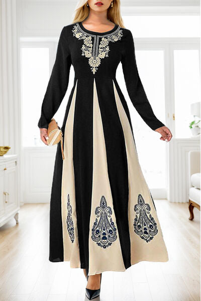 swvws Printed Round Neck Long Sleeve Maxi Dress