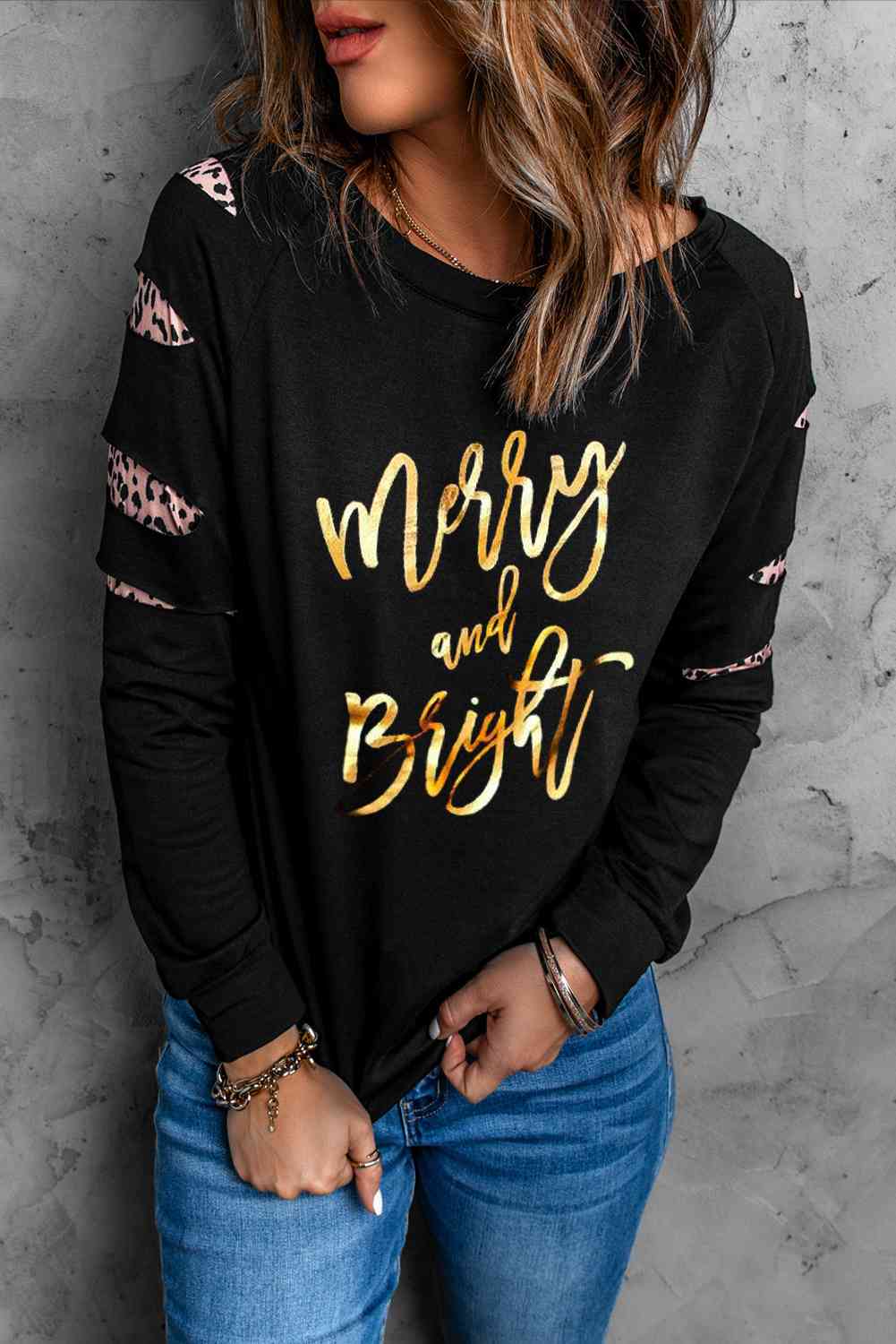 swvws MERRY AND BRIGHT Graphic Long Sleeve Top