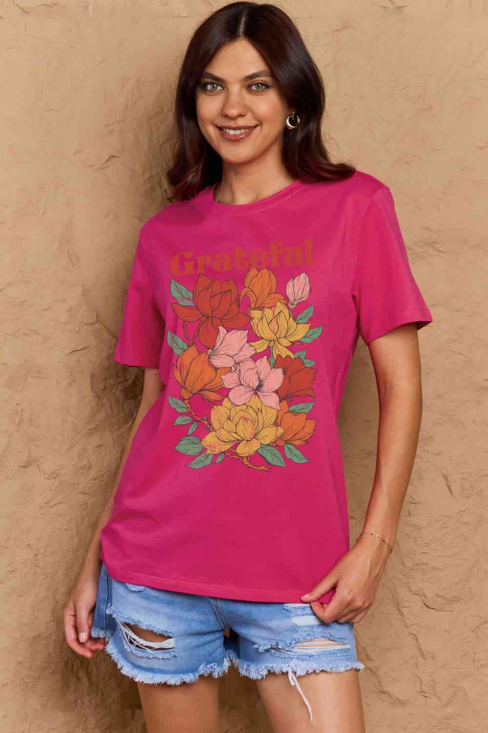 swvws Simply Love Full Size GRATEFUL Flower Graphic Cotton T-Shirt