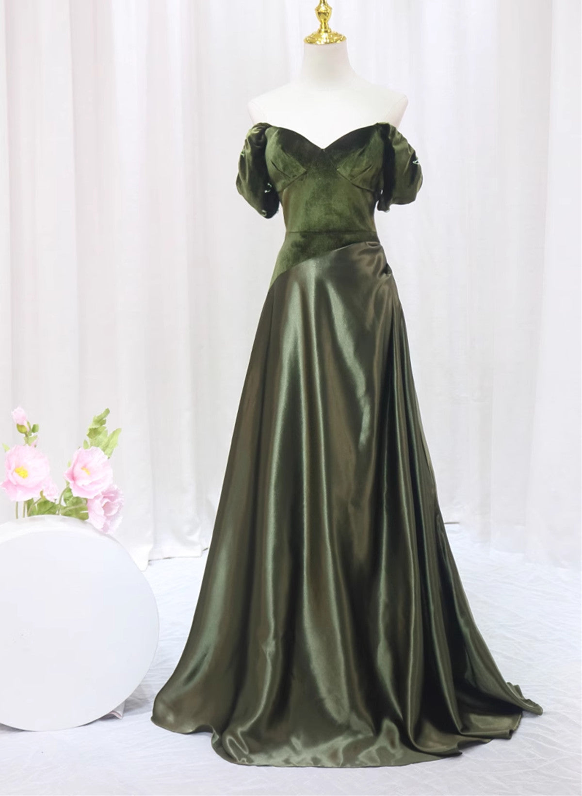 Tmallworld Green A-line Velvet Soft Satin Long Prom Dress, Green A-line Prom Dress