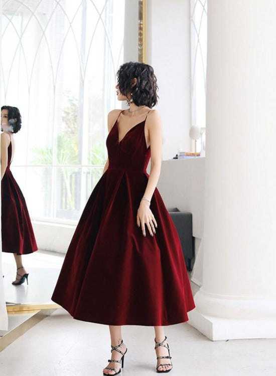 Tmallworld Sexy Velvet Dark Red Backless Straps Wedding Party Dress, Burgundy Short Prom Dresses