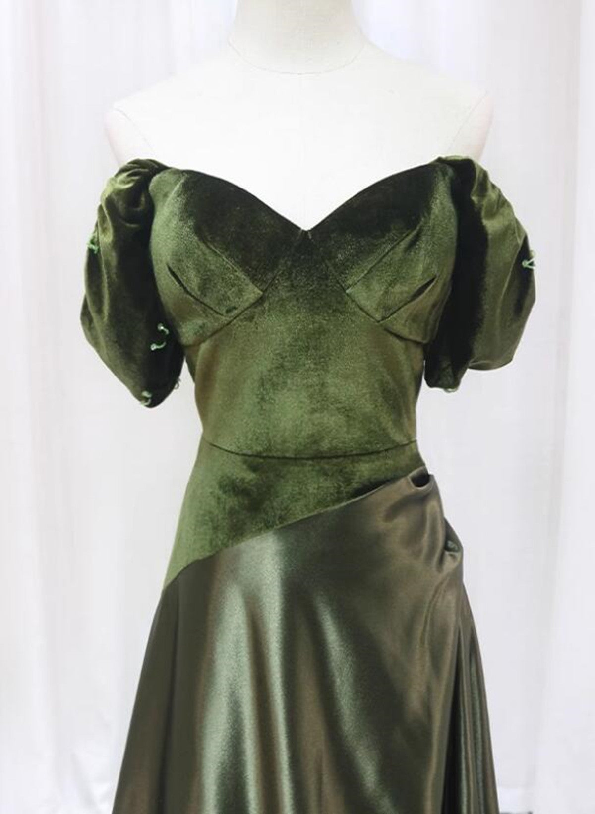 Tmallworld Green A-line Velvet Soft Satin Long Prom Dress, Green A-line Prom Dress