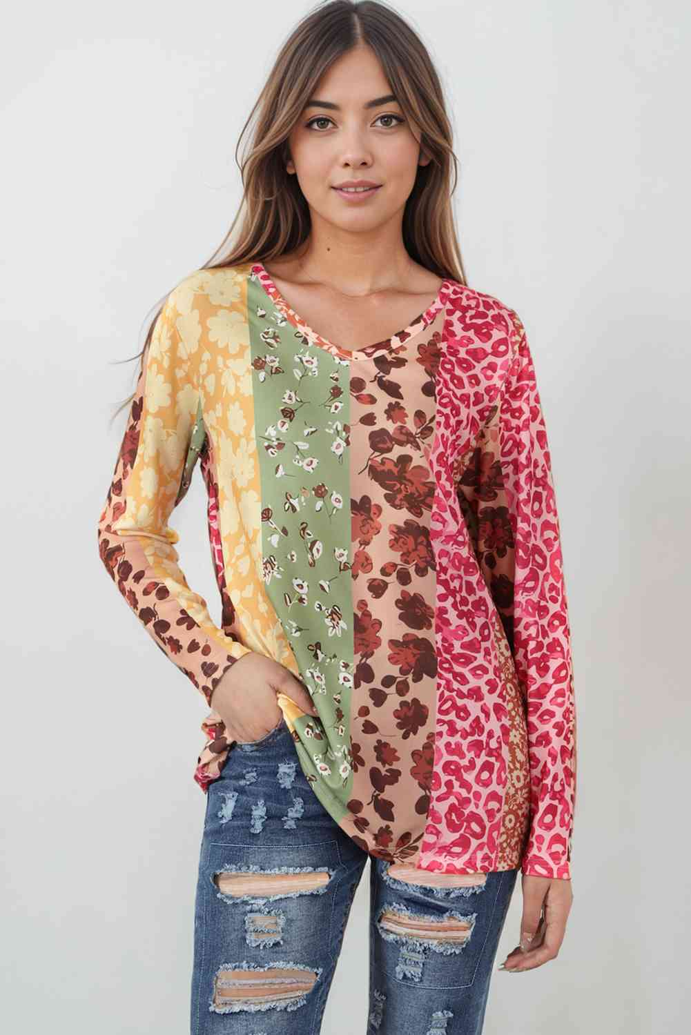 swvws Leopard Long Sleeve V-Neck T-Shirt