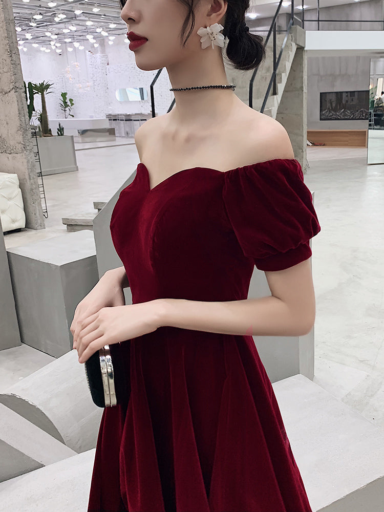 Tmallworld Wine Red Short Velvet Evening Dresses, Off Shoulder Prom Dresses Bridesmaid Dress