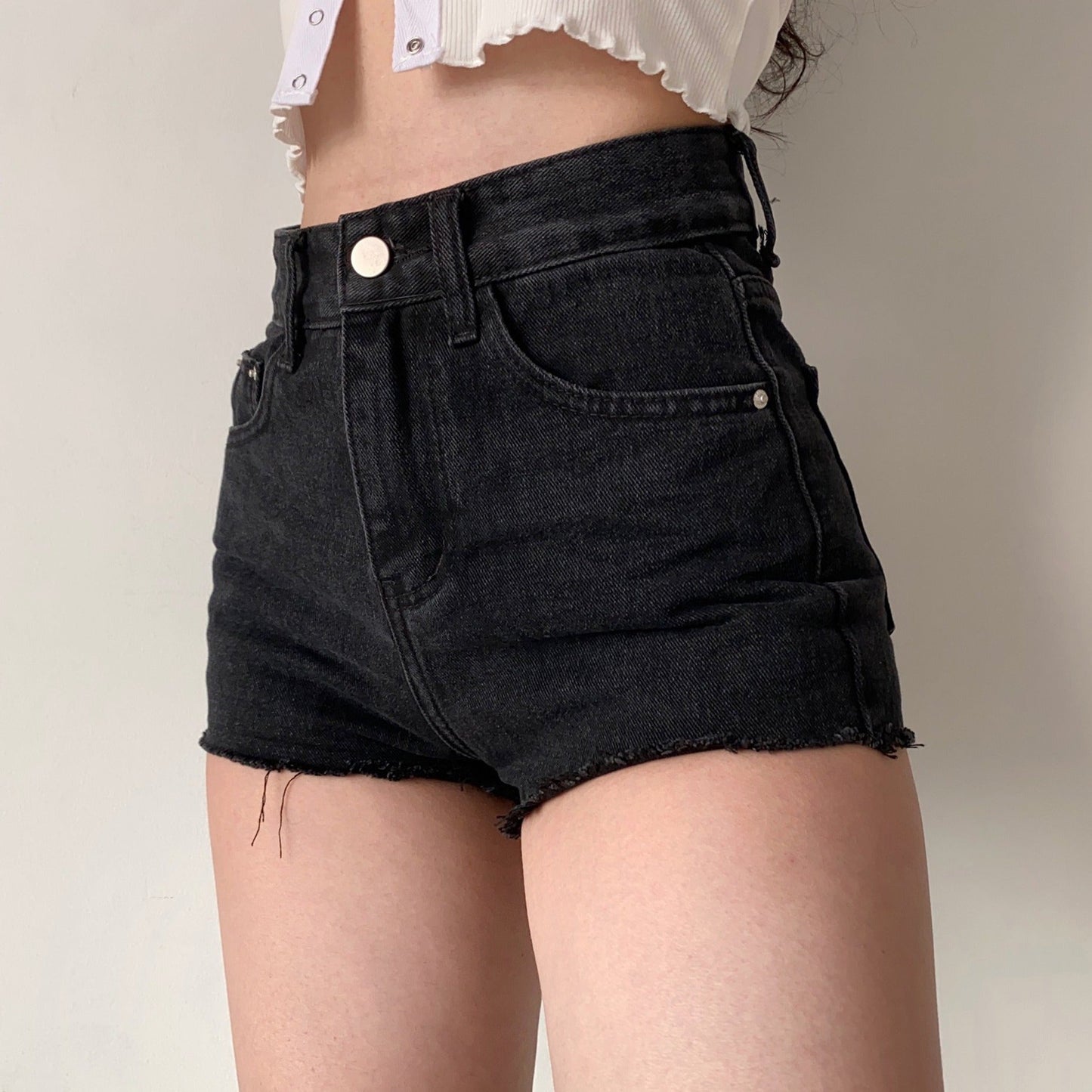 swvws - Frayed High Waist Denim Shorts