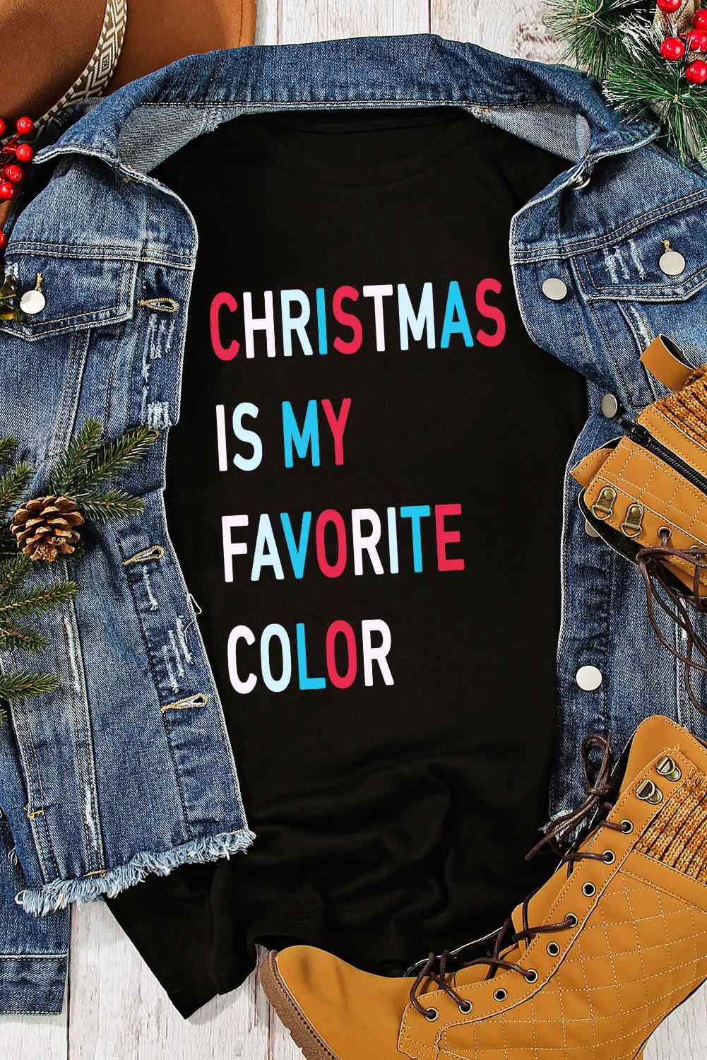 swvws CHRISTMAS IS MY FAVORITE COLOR Graphic T-Shirt