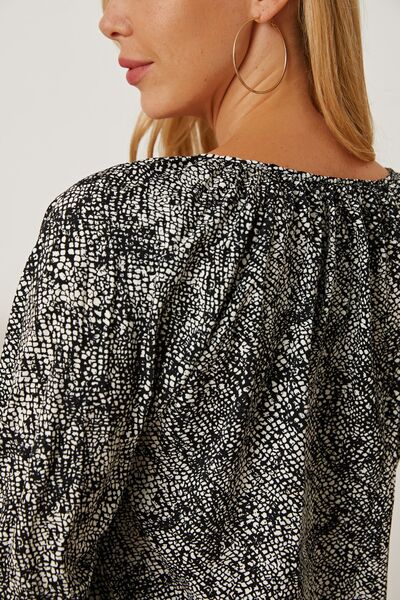 swvws Printed Tie Neck Lantern Sleeve Blouse