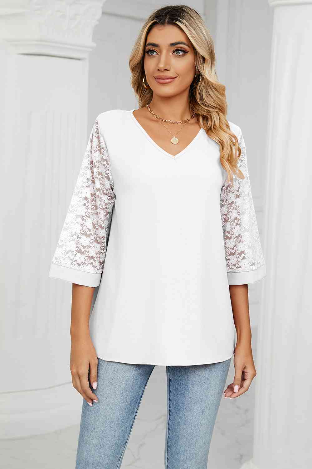 swvws V-Neck Three-Quarter Sleeve Top