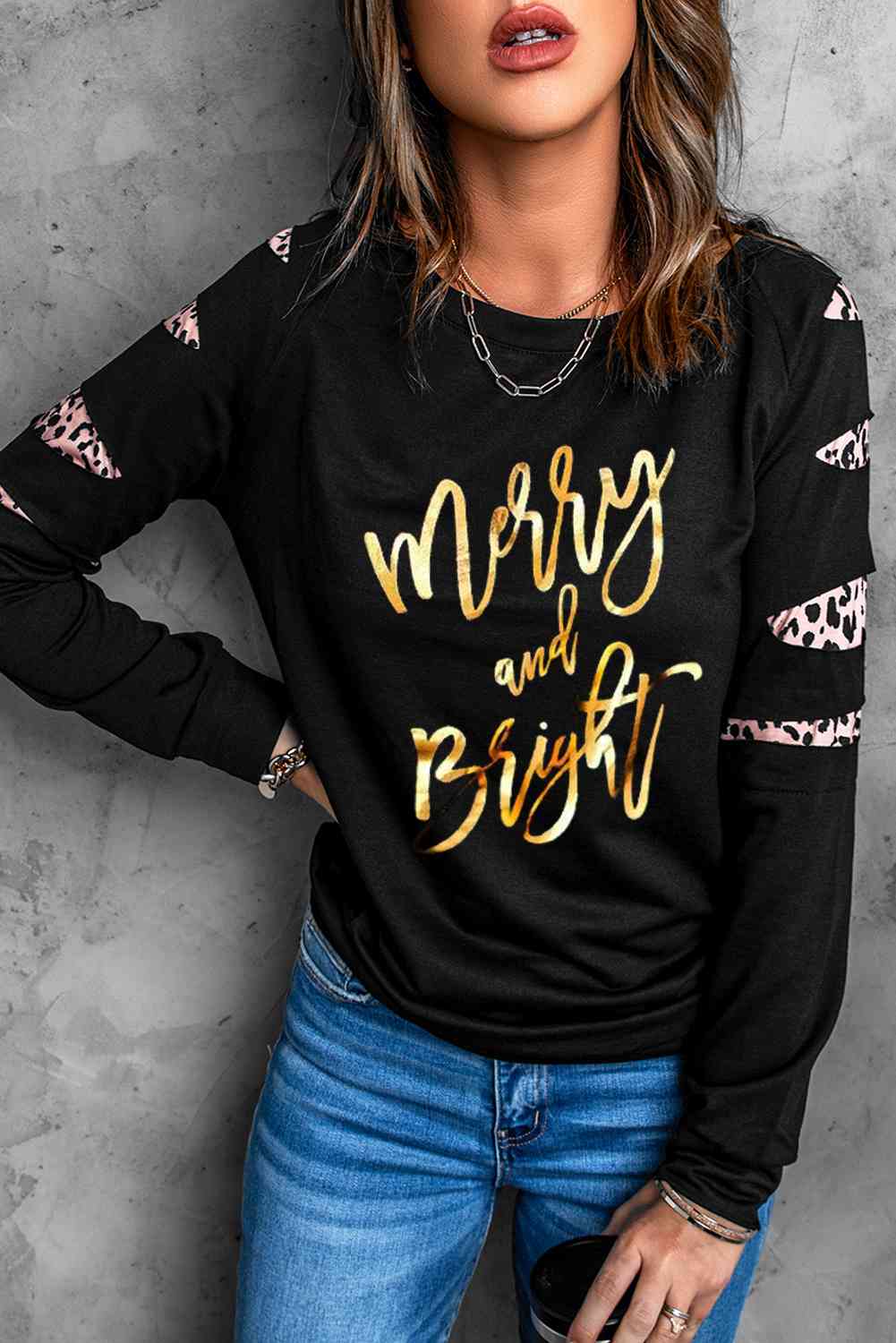 swvws MERRY AND BRIGHT Graphic Long Sleeve Top