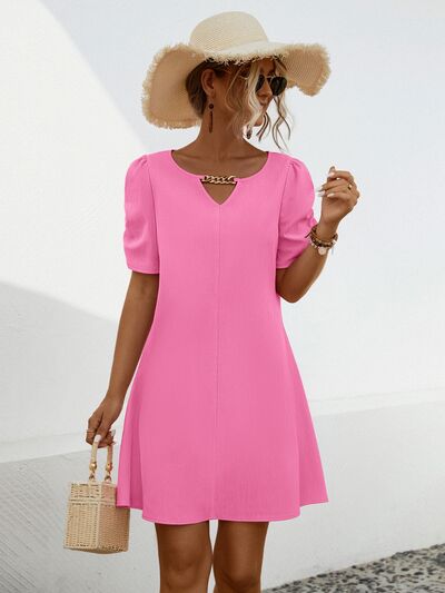 swvws Chain Notched Short Sleeve Dress