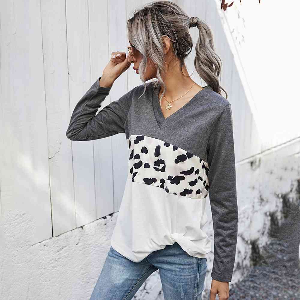 swvws Leopard Color Block V-Neck Twisted Tee