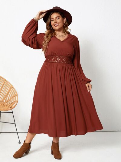 swvws Plus Size Lace Detail V-Neck Balloon Sleeve Dress