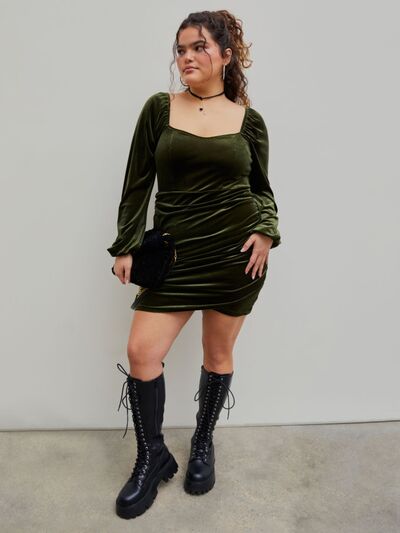 swvws Plus Size Ruched Square Neck Balloon Sleeve Wrap Dress