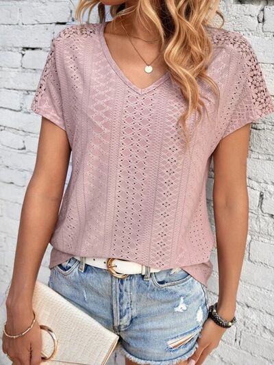 swvws Eyelet V-Neck Short Sleeve T-Shirt