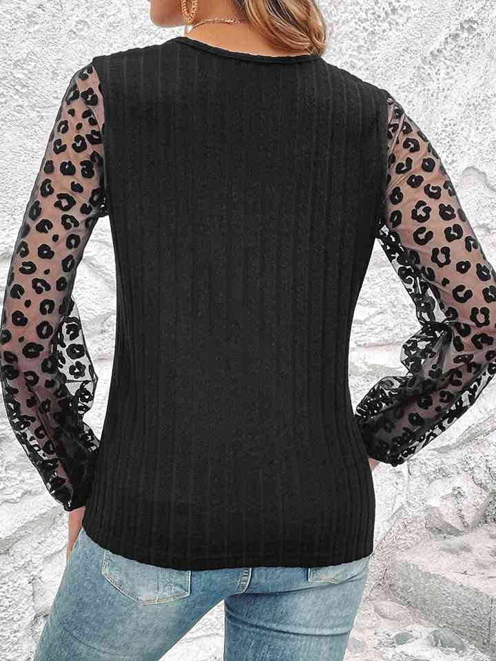 swvws Leopard Long Sleeve V-Neck Top