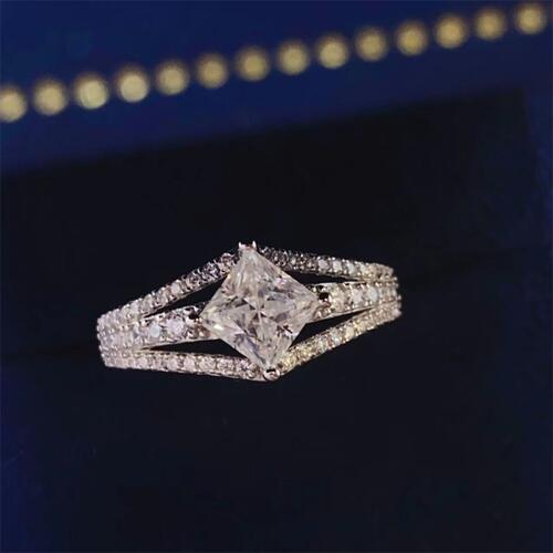 swvws 1 Carat Moissanite 925 Sterling Silver Ring