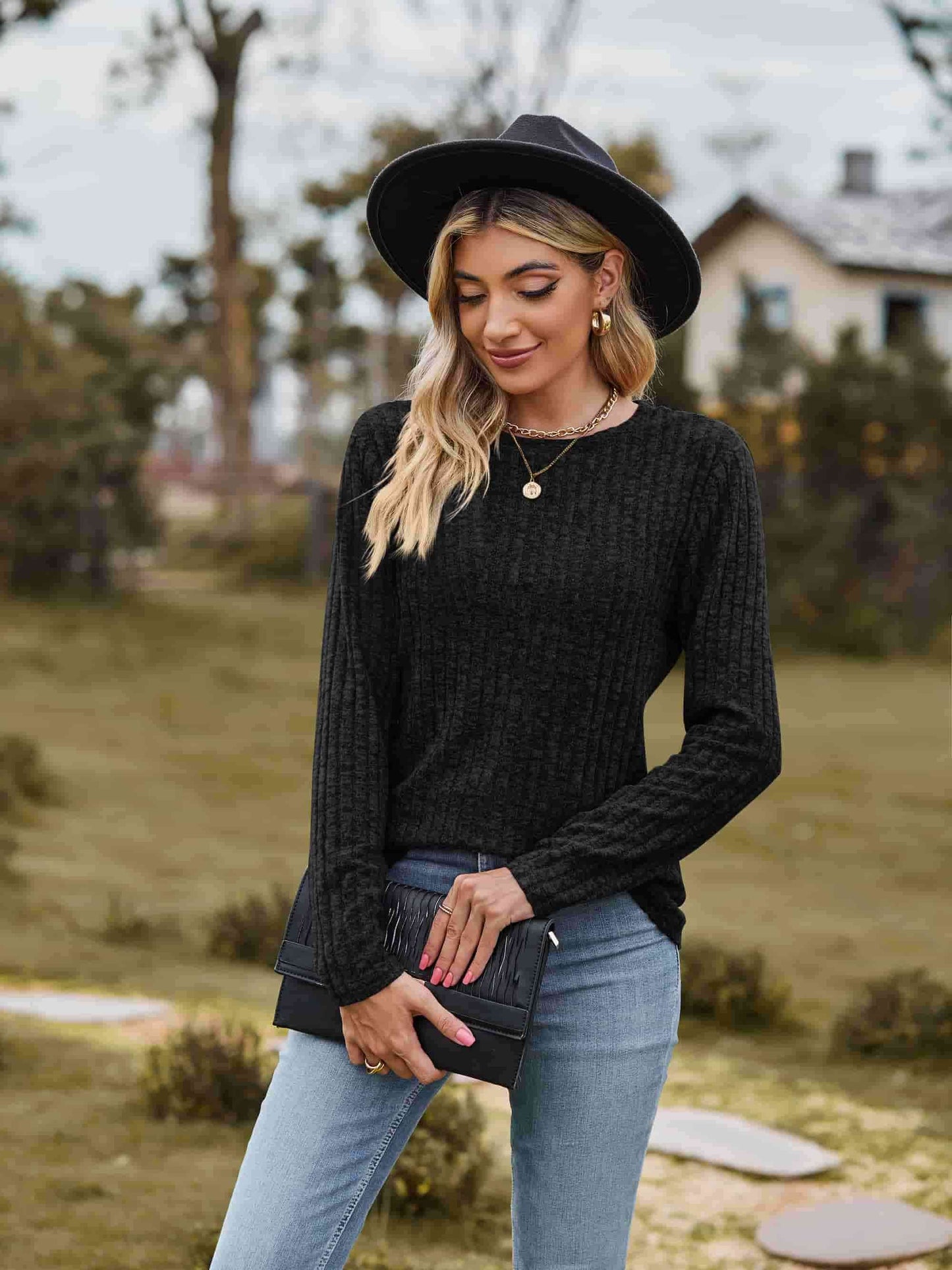 swvws Ribbed Round Neck Long Sleeve Tee