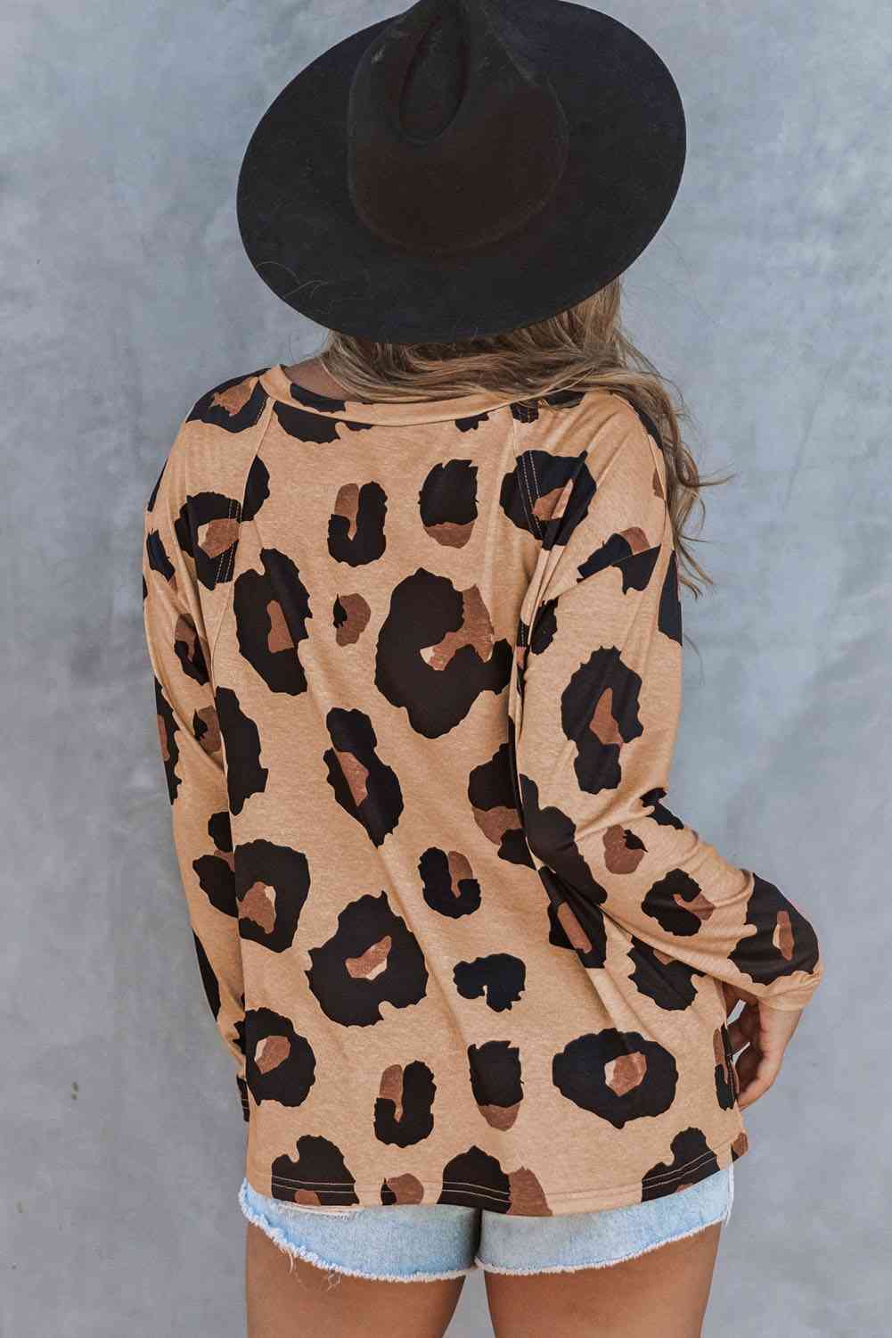 swvws Full Size Leopard Print Round Neck Long Sleeve Tee