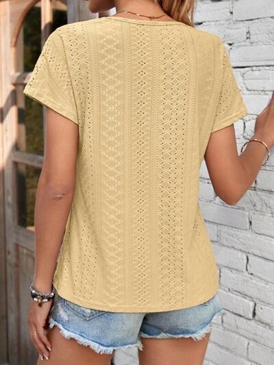 swvws Eyelet V-Neck Short Sleeve T-Shirt