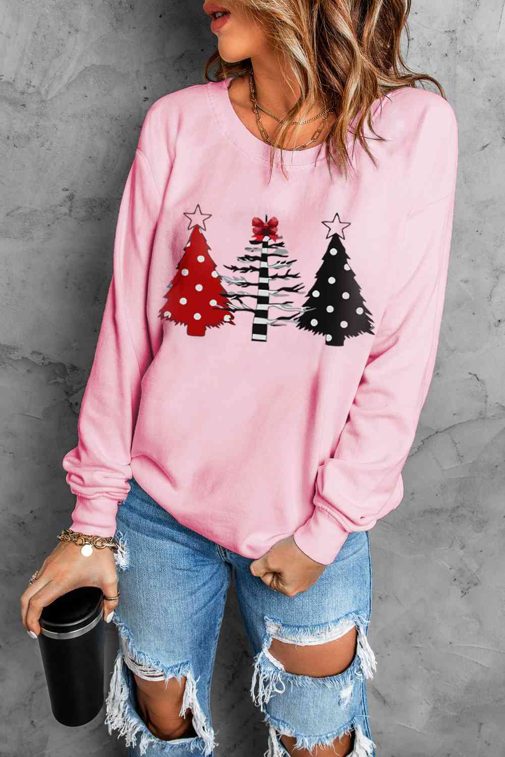 swvws Christmas Tree Graphic Sweatshirt