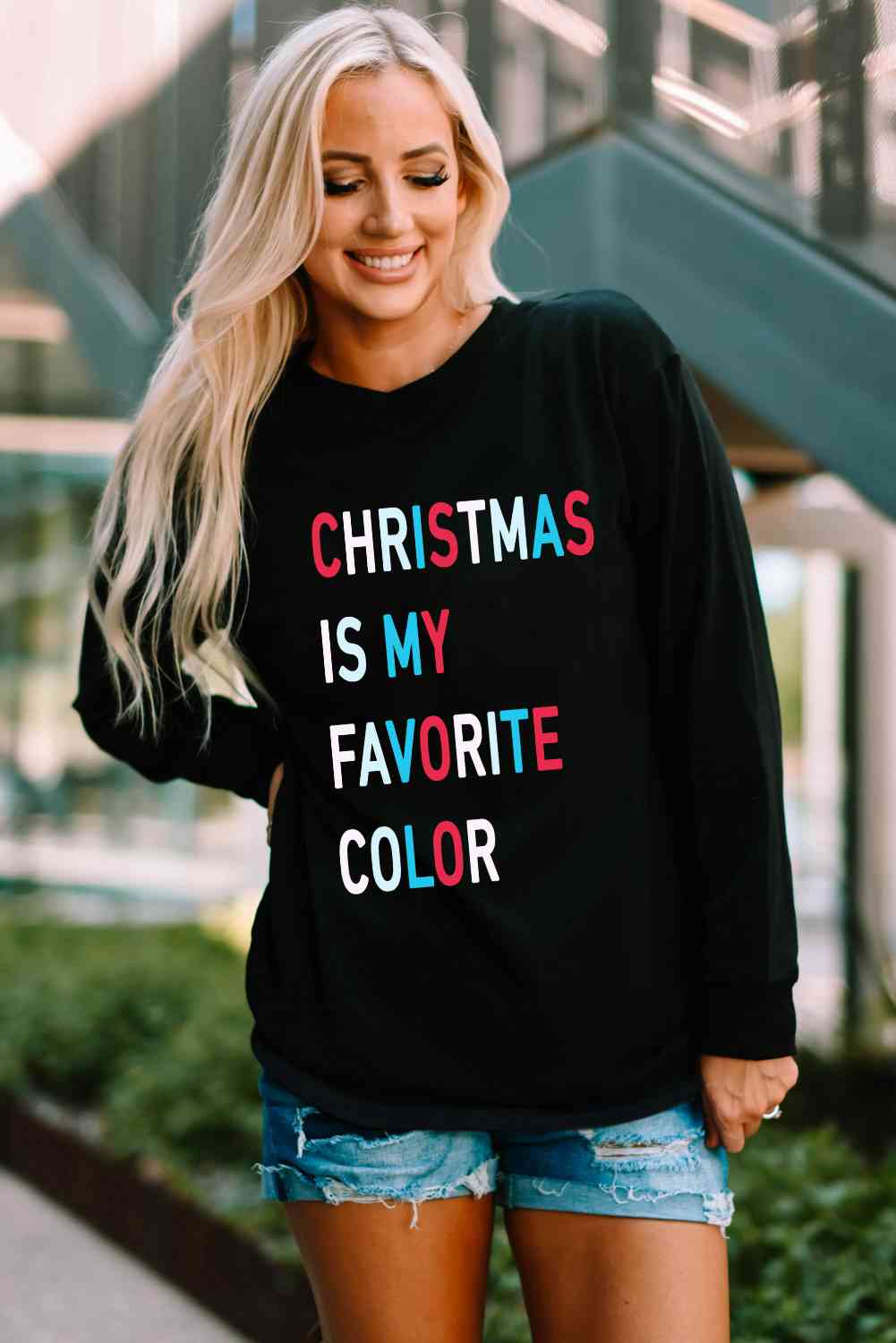 swvws CHRISTMAS IS MY FAVORITE COLOR Graphic T-Shirt