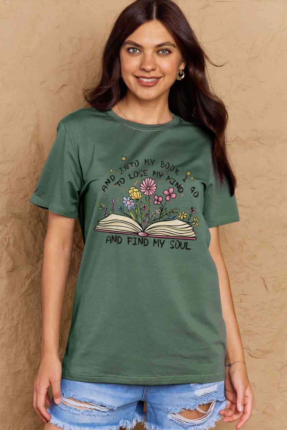 swvws Simply Love Full Size Book & Flower Graphic Cotton Tee