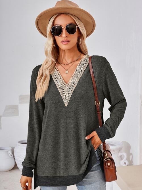 swvws Crochet Contrast V-Neck Long Sleeve Slit T-Shirt