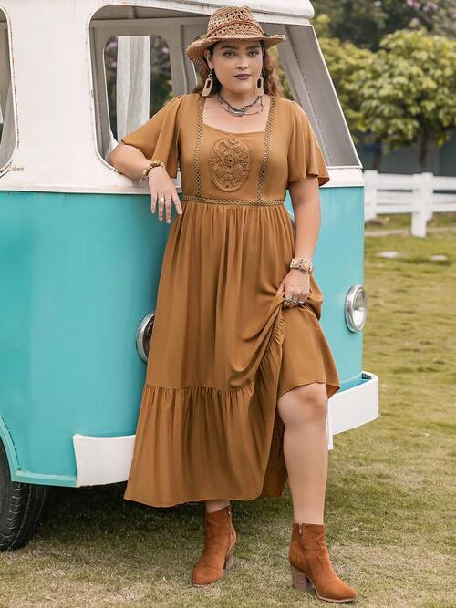 swvws Plus Size Square Neck Short Sleeve Ruffle Hem Dress