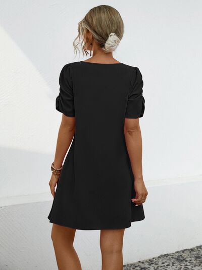 swvws Chain Notched Short Sleeve Dress