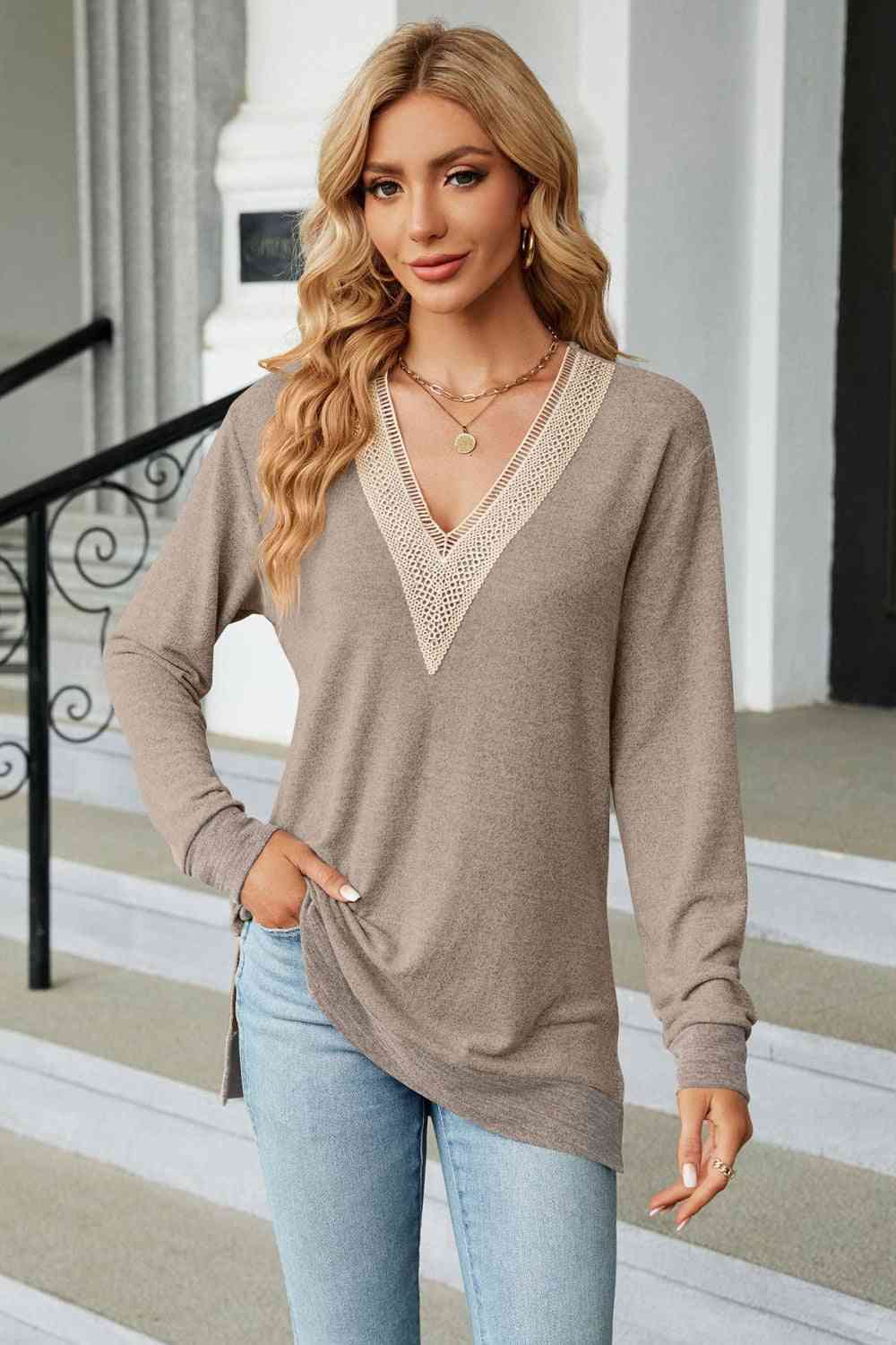 swvws V-Neck Long Sleeve T-Shirt