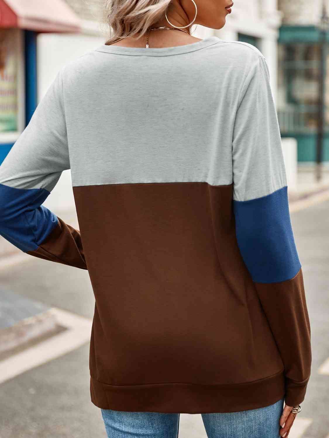 swvws Color Block Cutout Round Neck Long Sleeve T-Shirt