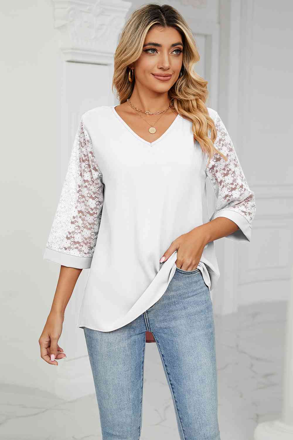 swvws V-Neck Three-Quarter Sleeve Top