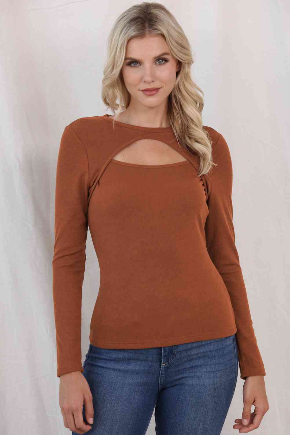 swvws Cutout Round Neck Long Sleeve Top