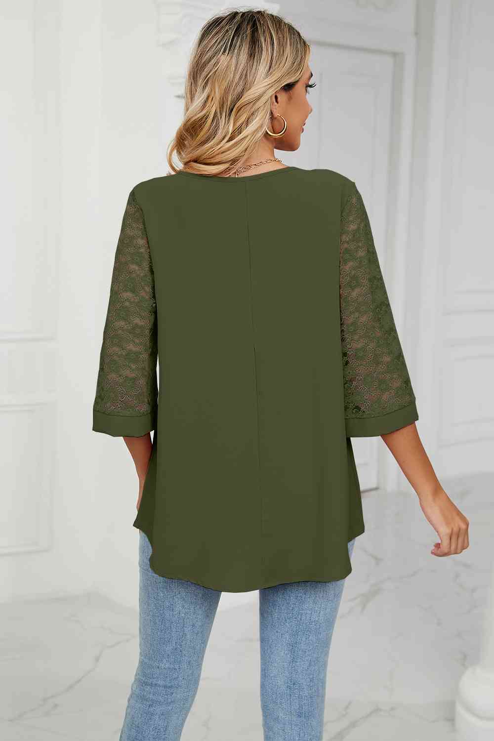 swvws V-Neck Three-Quarter Sleeve Top