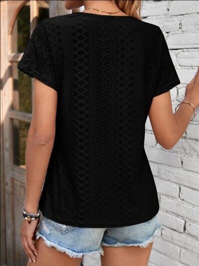 swvws Eyelet V-Neck Short Sleeve T-Shirt