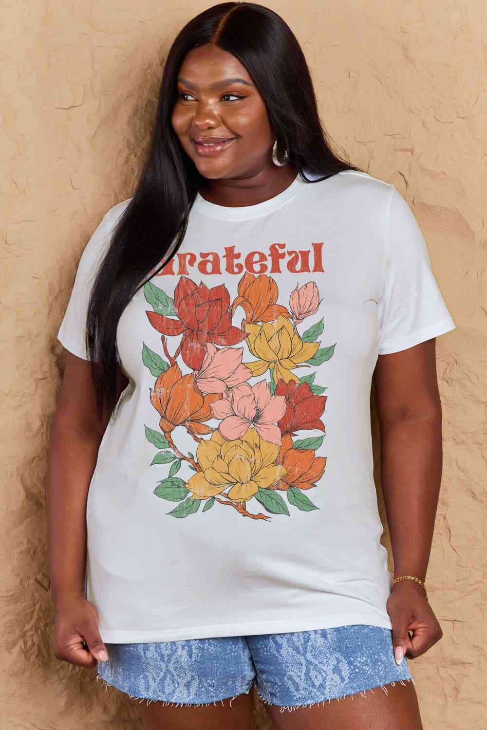 swvws Simply Love Full Size GRATEFUL Flower Graphic Cotton T-Shirt