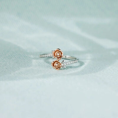 swvws Rose Shape Inlaid Zircon Bypass Ring