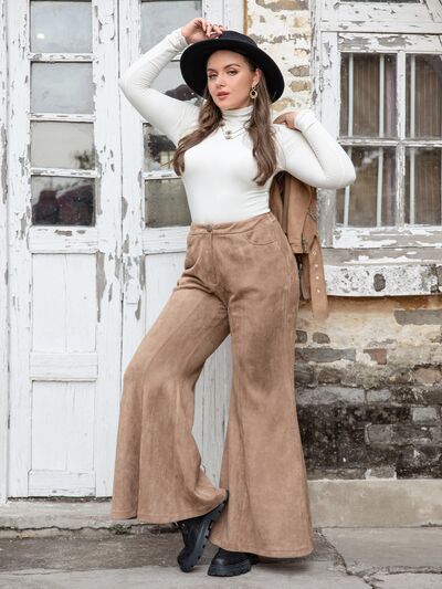 swvws Plus Size Pocketed Flare Pants