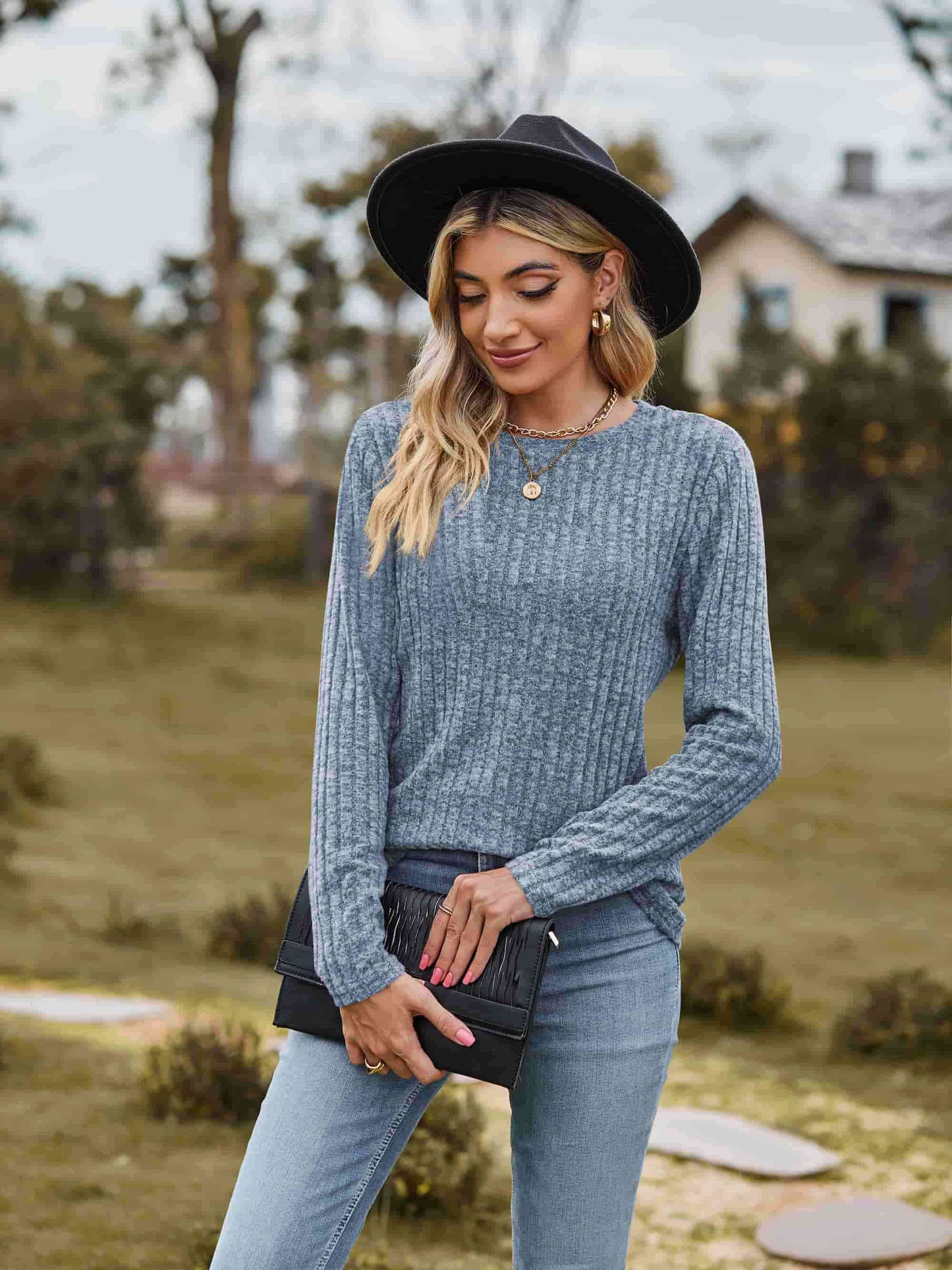 swvws Ribbed Round Neck Long Sleeve Tee