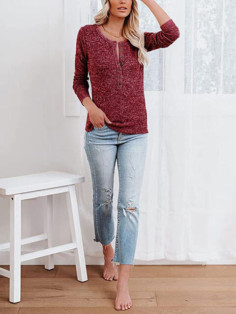 swvws Round Neck Buttoned Long Sleeve T-Shirt