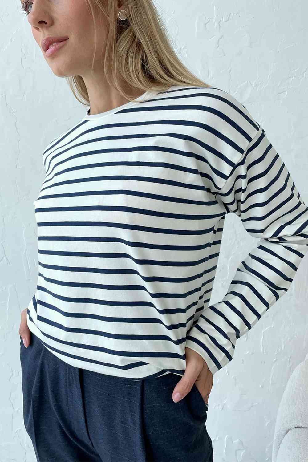 swvws Round Neck Striped Dropped Shoulder T-Shirt