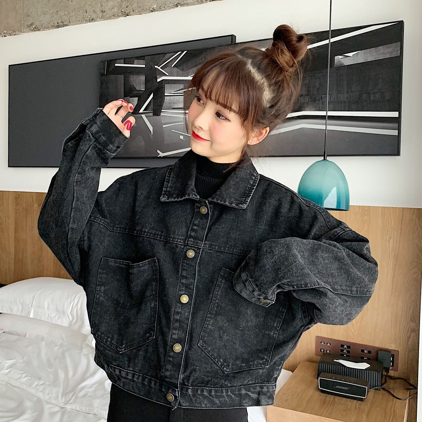 swvws Harajuku Black Denim Short Jacket Women Korean Loose Bomber Jacket Female Outerwear Streetwear Long Sleeve Casual Overcoat Mujer