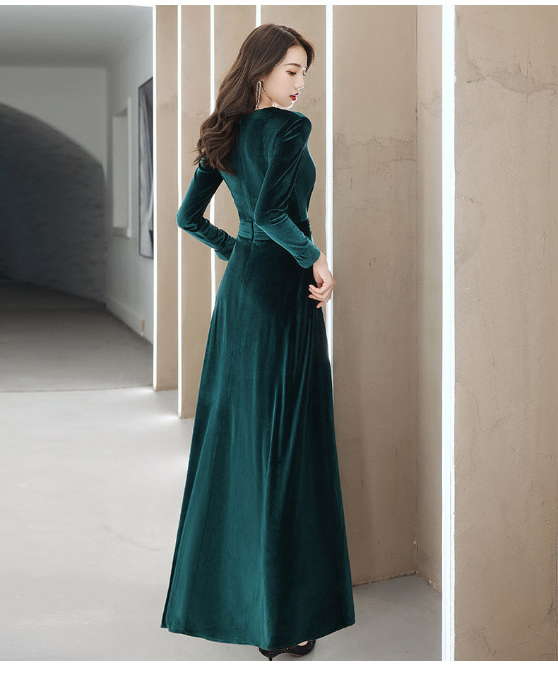 Tmallworld Elegant Velvet Long Sleeves V-neckline Prom Dress. Velvet Bridesmaid Dress Party Dress