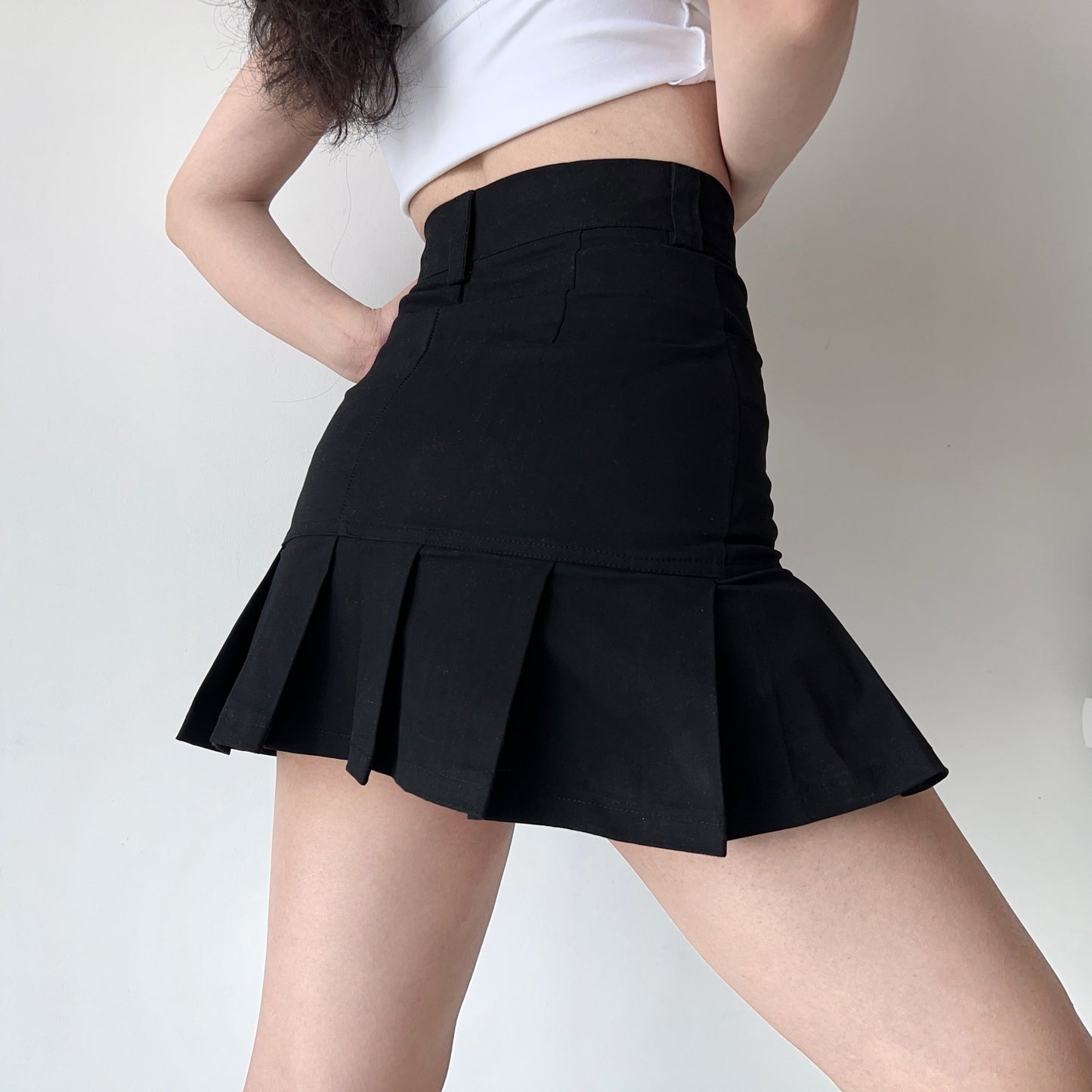 swvws - Tessa Pleated Skirt