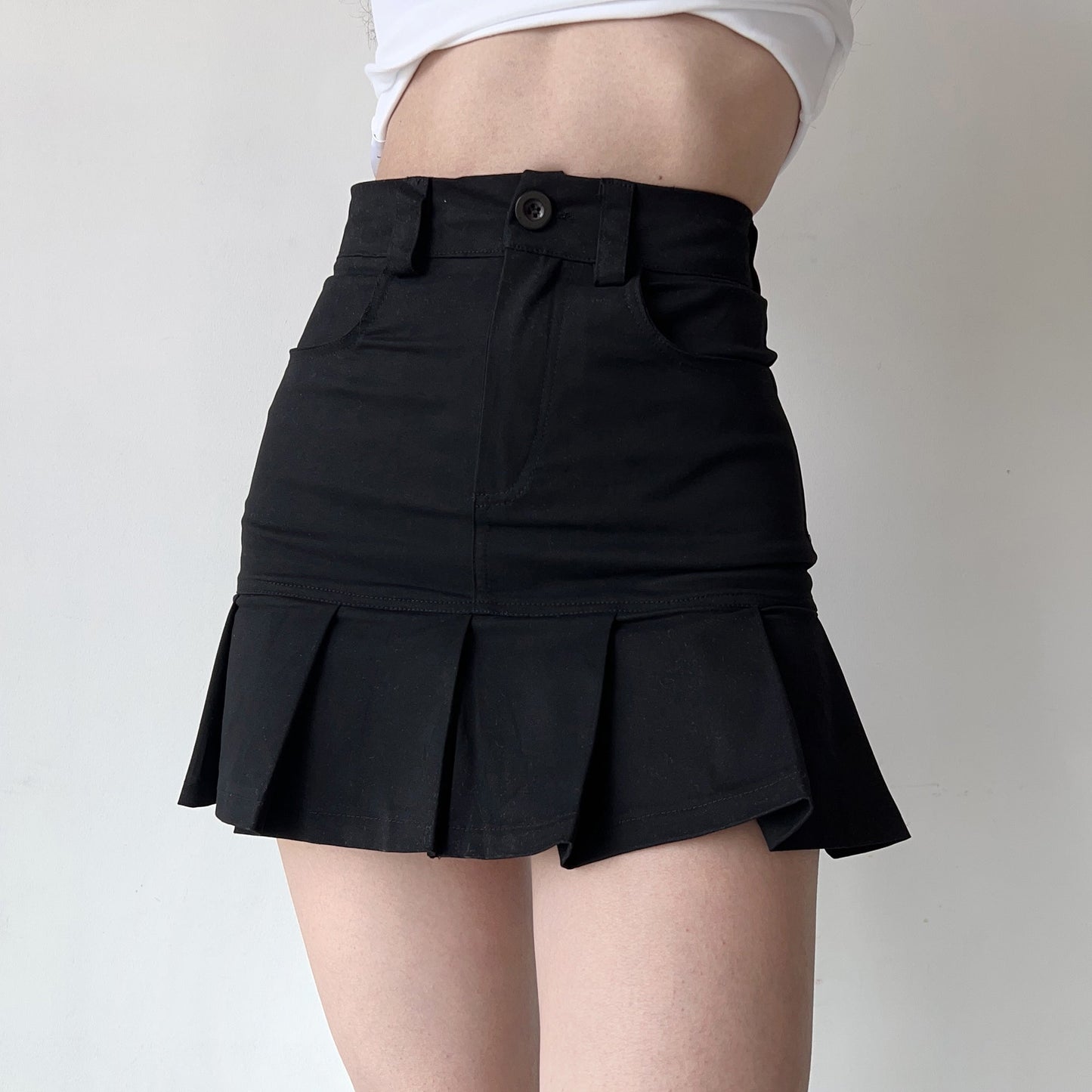 swvws - Tessa Pleated Skirt