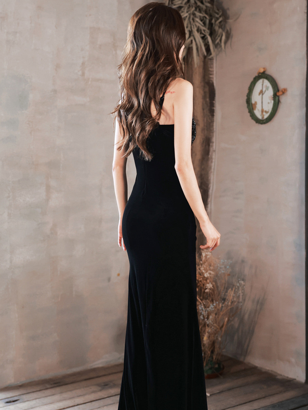 Tmallworld Black Straps Mermaid Velvet Long Party Dress with Leg Slit, Black Long Prom Dress