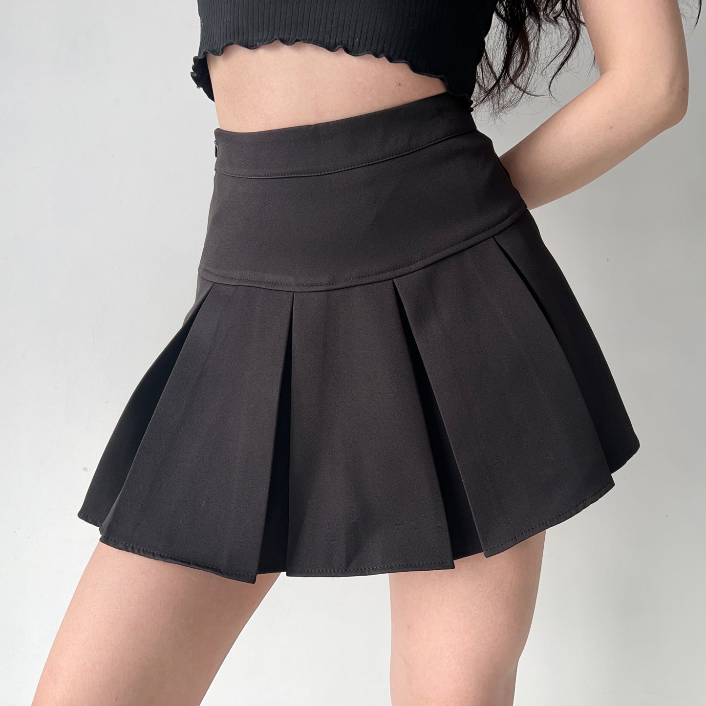 swvws - Academia High-Waisted Pleated Skirt