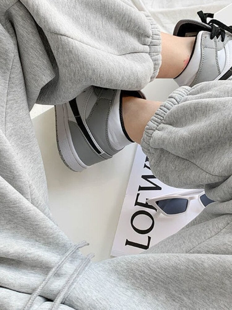 swvws Harajuku Winter Warm Gray Joggers Sports Pants Women Korean Fashion Fleece Velvet Oversize Black Jogging Sweatpants Baggy