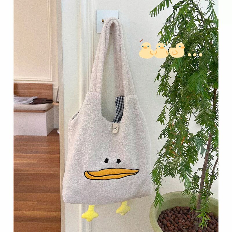 swvws Kawaii Tote Bag Women Cartoon Duck Embroidery Plush Handbags and Purses Soft Imitation Lamb Hair Shoulder Bag For Women Bolsas