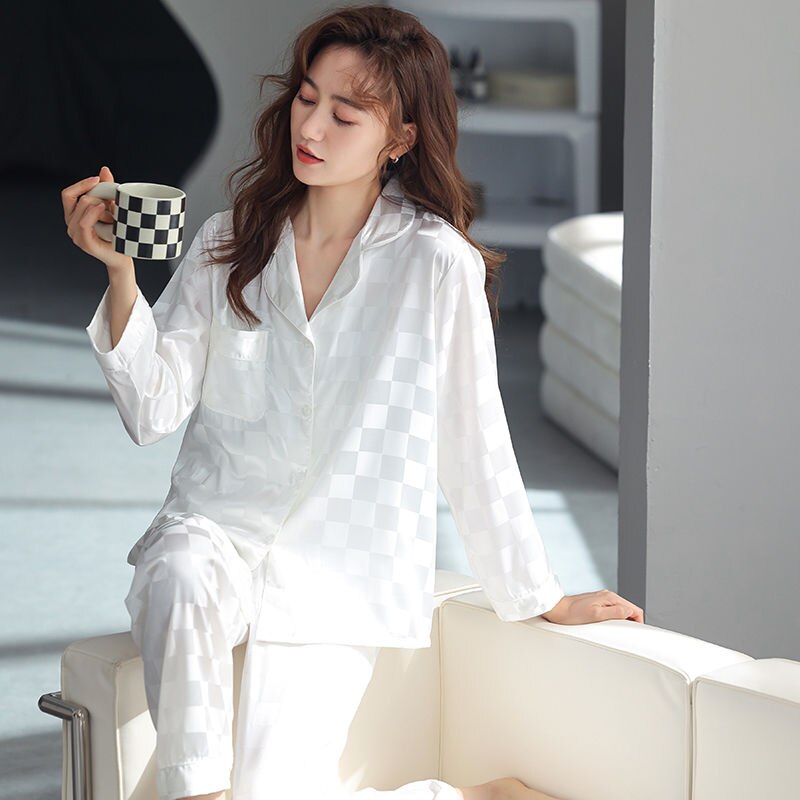 swvws Silk Pajamas For Women Luxury Designer Casual Shorts Suits Ladies Pajamas Set V Neck Sexy Nightwear Sleepwear Home Clothes